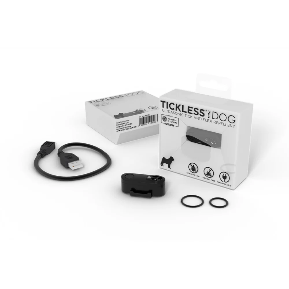 Czarne urządzenie Tickless Pet Mini Black na obroży data-lazy-src=