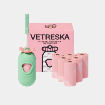 VETRESKA Flora etui na kupoworki z kwiatowym wzorem i 7 rolkami kolorowych woreczków - róż i zieleń